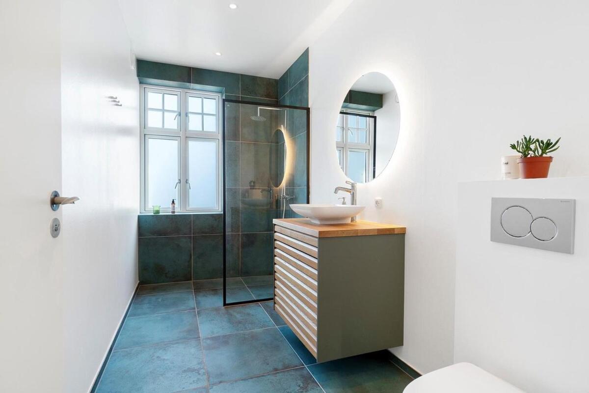 Luxurious 143 Sqm In Copenhagen